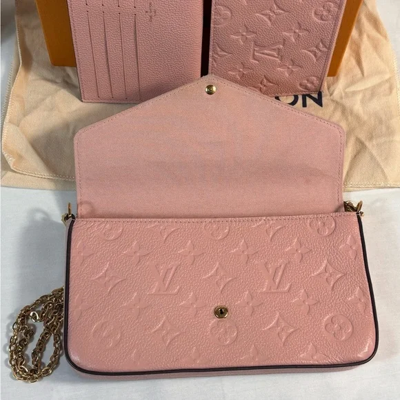 Gorgeous Louis Vuitton Felicie Empreinte Rose - Picture 7 of 16